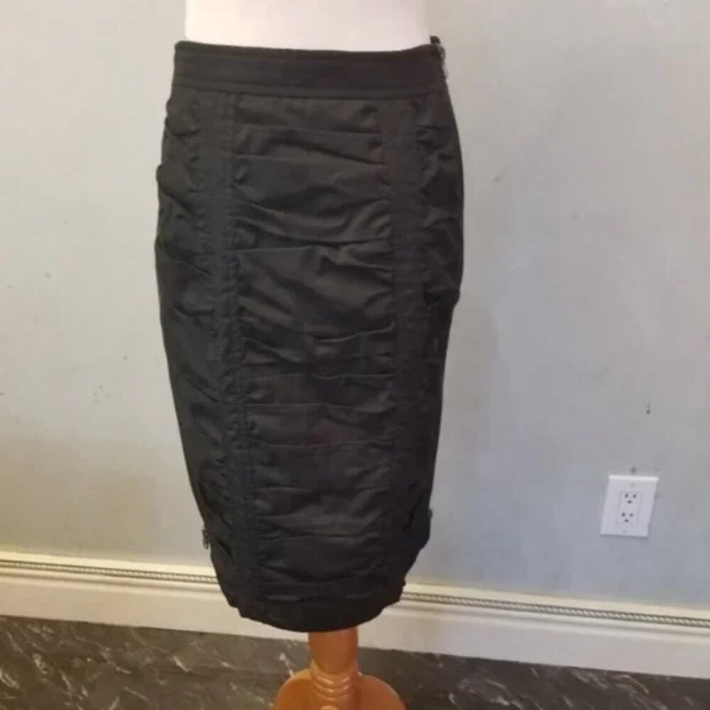 Nanette Lepore double side zipper over the knee Skirt size 4 ( 312) - Picture 3 of 6